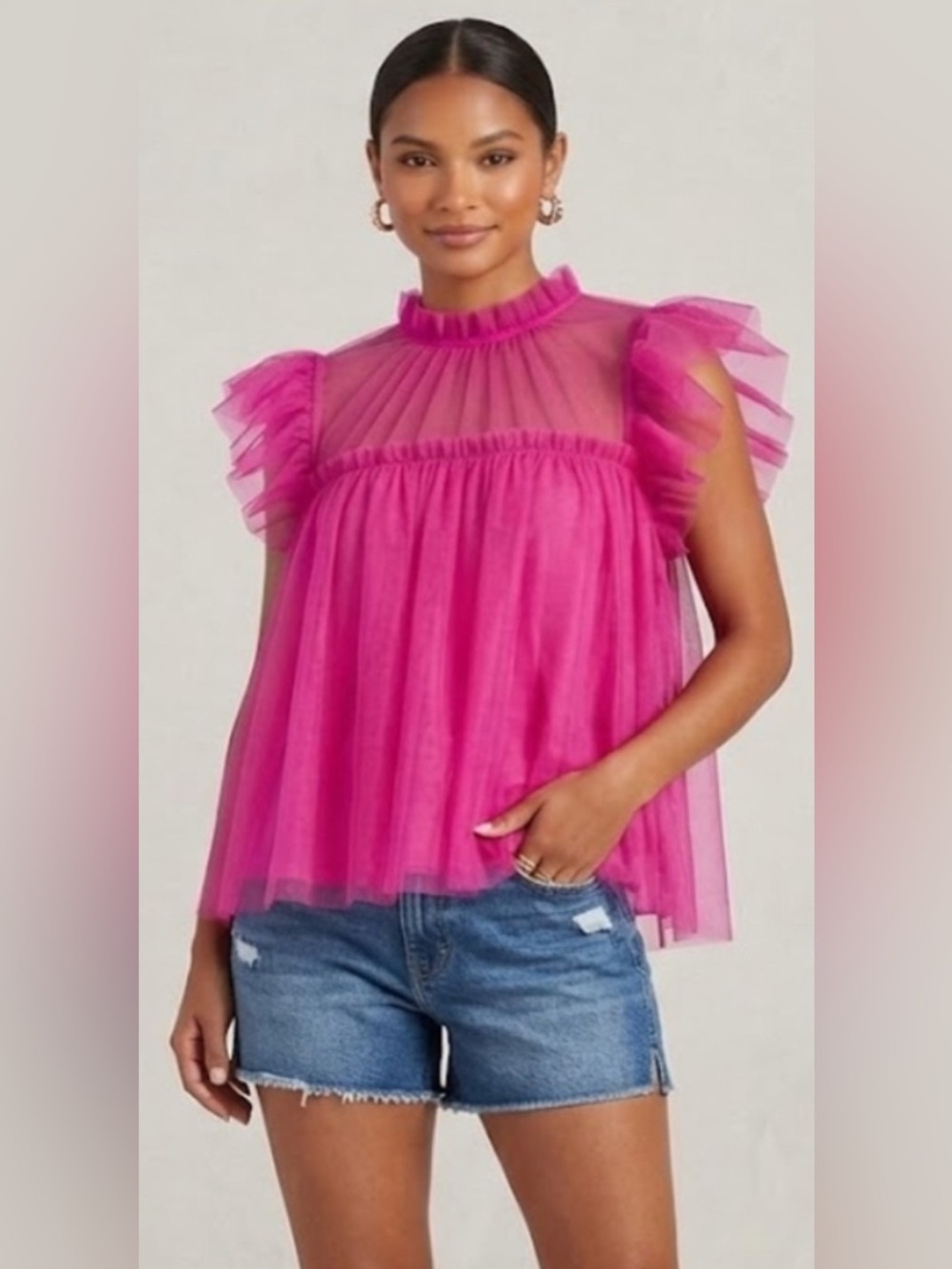 ANTHROPOLOGIE Sunday in Brooklyn
Fuchsia Ruffled Tulle Mock Neck Top Size S NWT